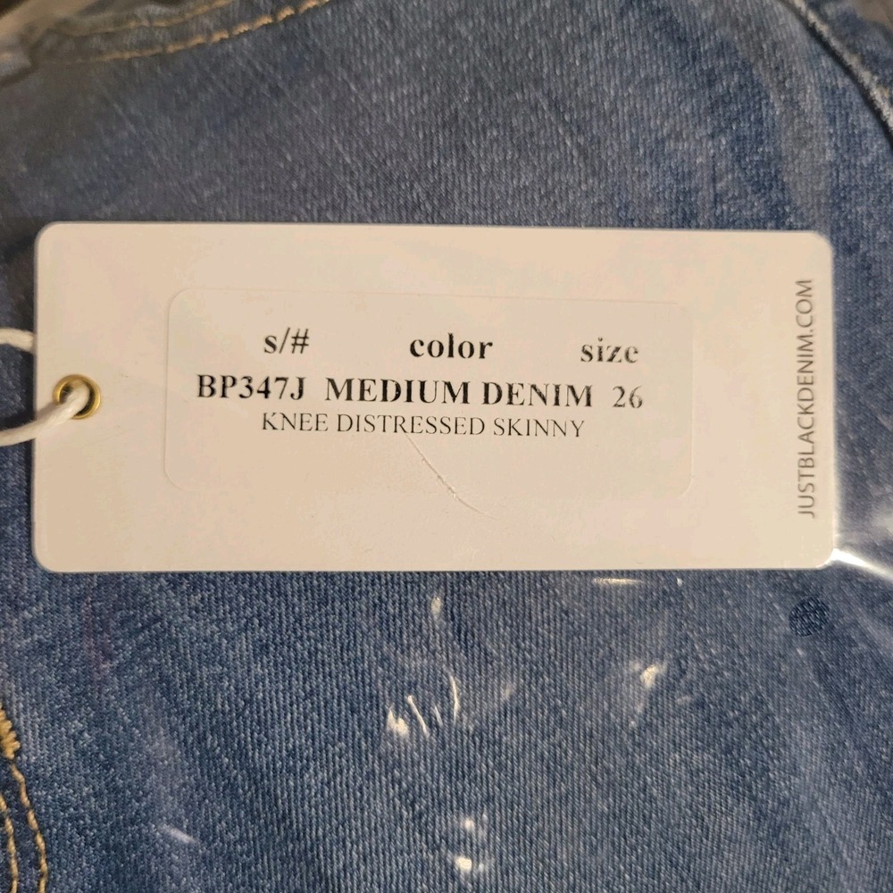 JUST BLACK DENIM  Women Sz 26 Med Wash Distressed Knee And Hem Skinny Casual - Picture 5 of 5